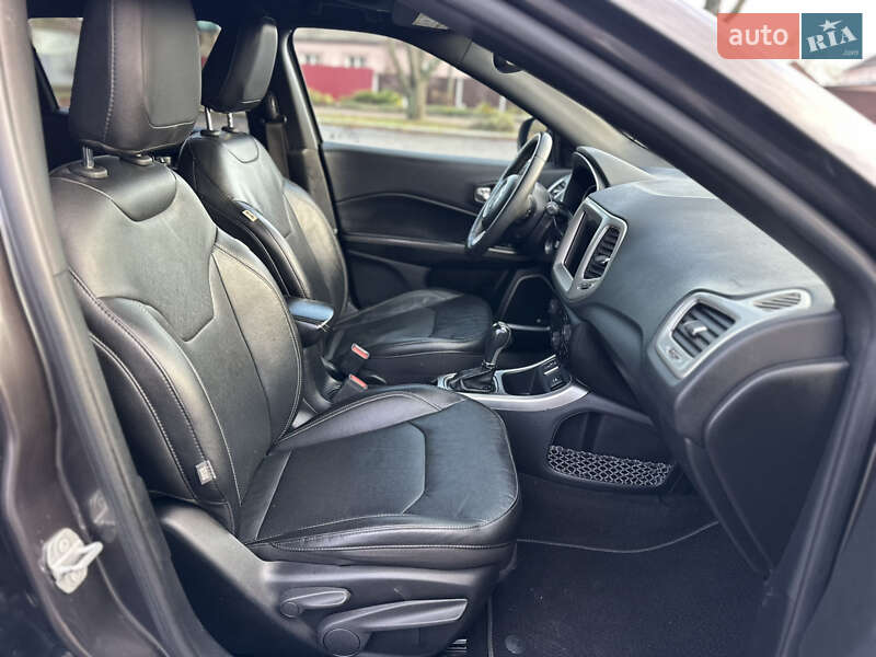 Позашляховик / Кросовер Jeep Compass 2021 в Первомайську фото 30 Позашляховик / Кросовер Jeep Compass 2021 в Первомайську