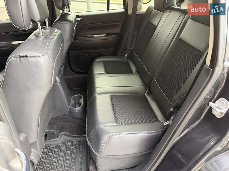 Внедорожник / Кроссовер Jeep Compass 2014 в Киеве