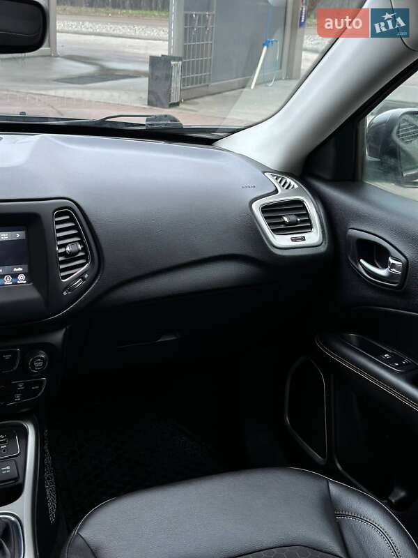 Внедорожник / Кроссовер Jeep Compass 2019 в Днепре