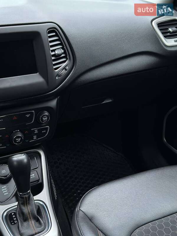 Внедорожник / Кроссовер Jeep Compass 2019 в Днепре