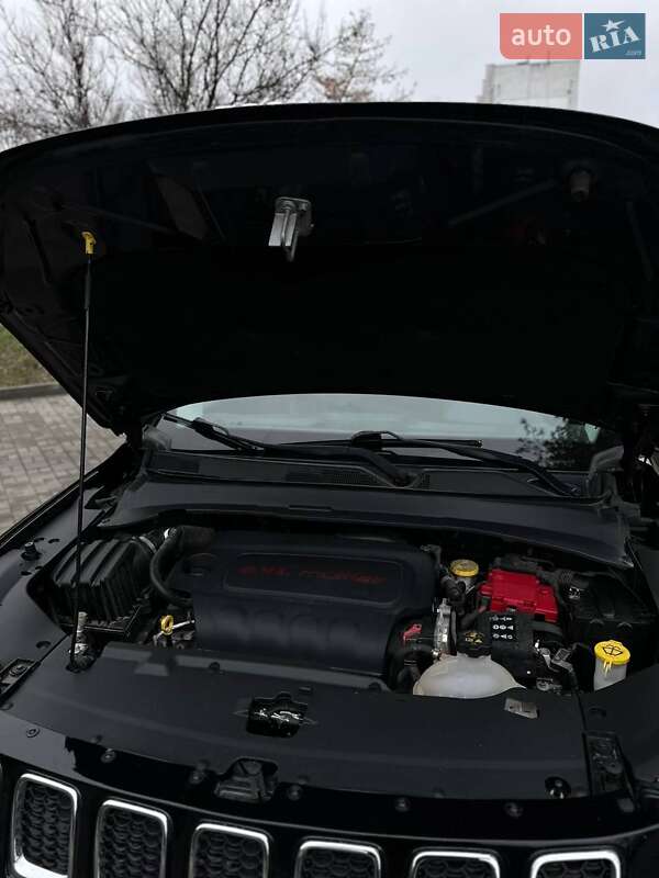 Внедорожник / Кроссовер Jeep Compass 2019 в Днепре