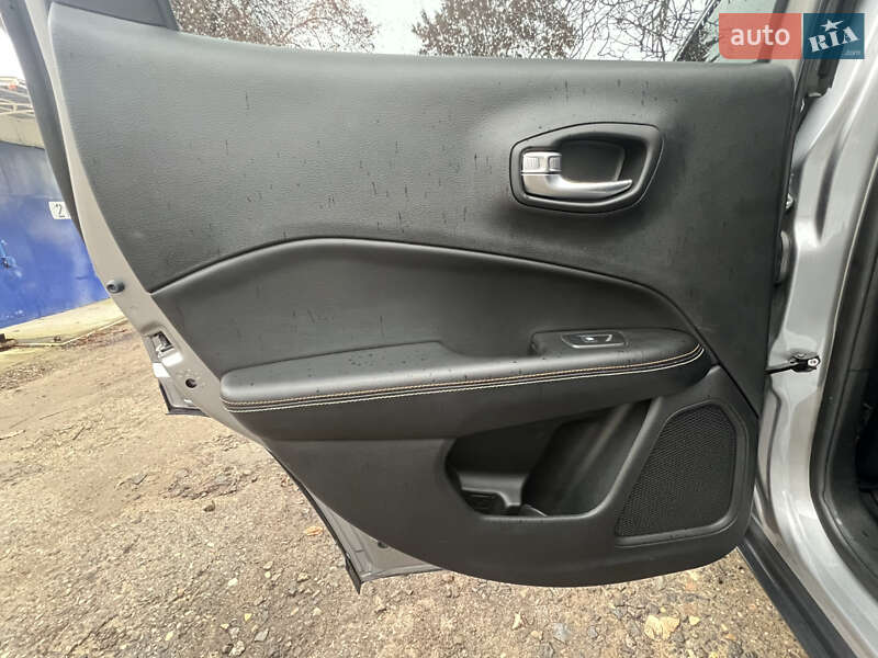 Внедорожник / Кроссовер Jeep Compass 2019 в Николаеве