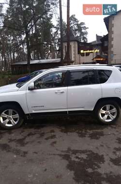 Позашляховик / Кросовер Jeep Compass 2015 в Києві