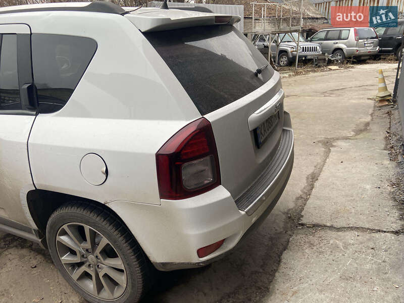Внедорожник / Кроссовер Jeep Compass 2013 в Киеве фото 6 Внедорожник / Кроссовер Jeep Compass 2013 в Киеве