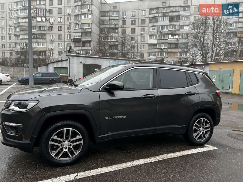 Внедорожник / Кроссовер Jeep Compass 2017 в Харькове