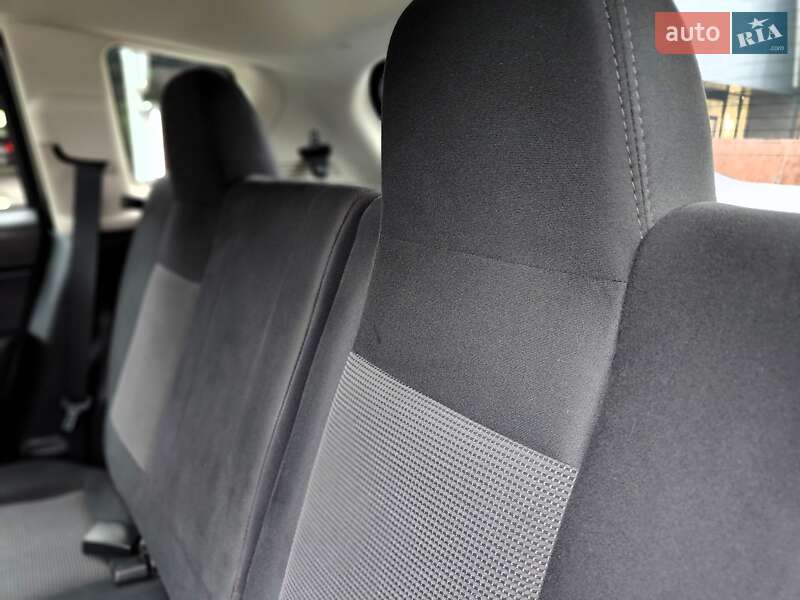 Позашляховик / Кросовер Jeep Compass 2014 в Києві