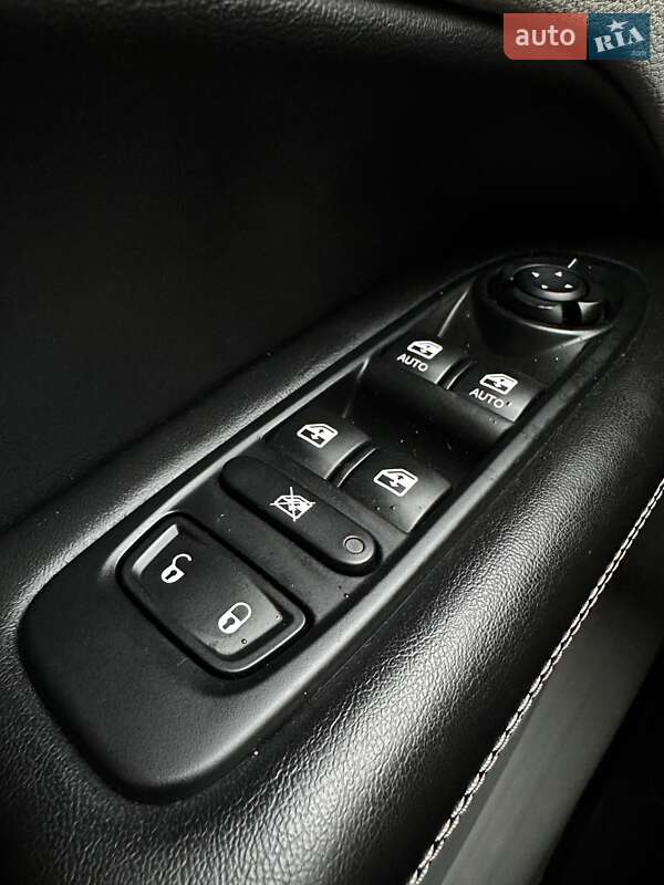 Позашляховик / Кросовер Jeep Compass 2017 в Білогородці фото 32 Позашляховик / Кросовер Jeep Compass 2017 в Білогородці