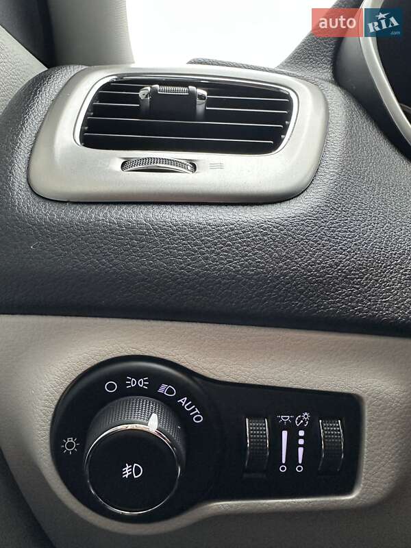 Позашляховик / Кросовер Jeep Compass 2017 в Білогородці фото 33 Позашляховик / Кросовер Jeep Compass 2017 в Білогородці