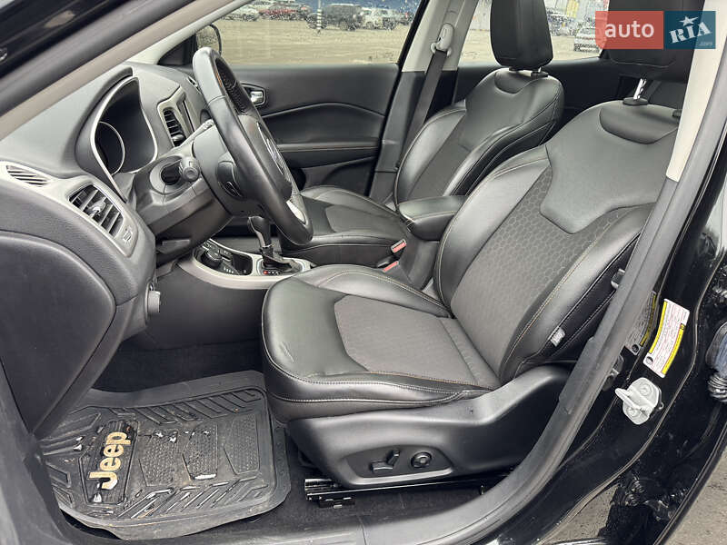 Внедорожник / Кроссовер Jeep Compass 2018 в Днепре