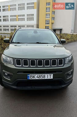 Внедорожник / Кроссовер Jeep Compass 2019 в Ровно