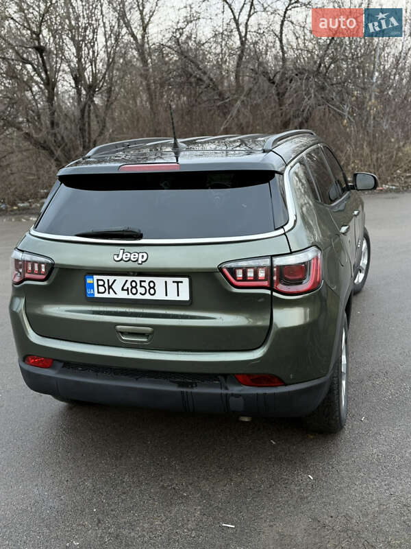 Внедорожник / Кроссовер Jeep Compass 2019 в Ровно