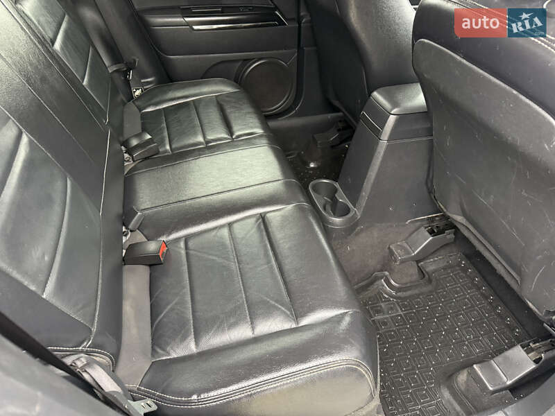 Позашляховик / Кросовер Jeep Compass 2011 в Дубні фото 2 Позашляховик / Кросовер Jeep Compass 2011 в Дубні