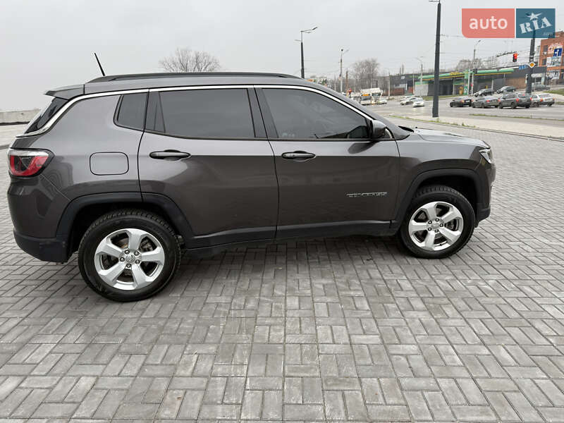 Внедорожник / Кроссовер Jeep Compass 2017 в Днепре