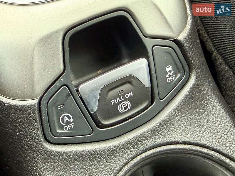 Внедорожник / Кроссовер Jeep Compass 2019 в Харькове фото 22 Внедорожник / Кроссовер Jeep Compass 2019 в Харькове