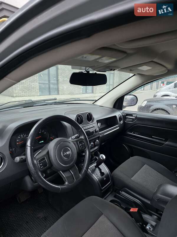 Внедорожник / Кроссовер Jeep Compass 2011 в Житомире
