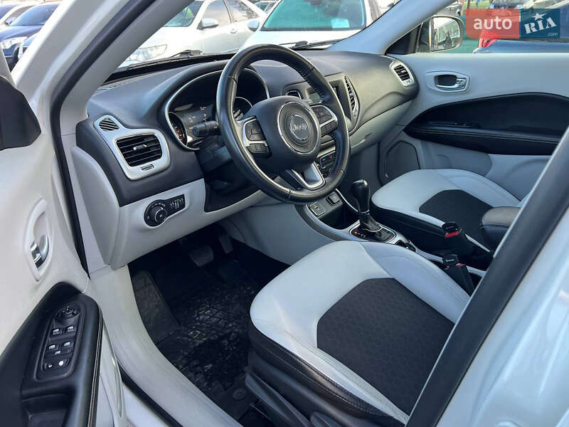 Позашляховик / Кросовер Jeep Compass 2018 в Полтаві фото 18 Позашляховик / Кросовер Jeep Compass 2018 в Полтаві