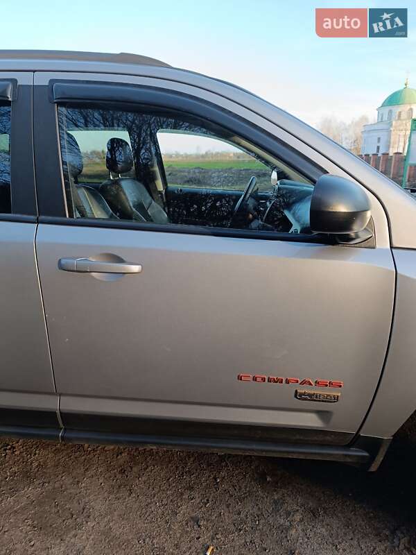 Внедорожник / Кроссовер Jeep Compass 2016 в Диканьке