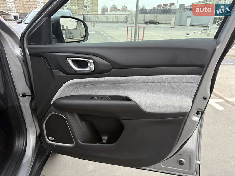 Внедорожник / Кроссовер Jeep Compass 2021 в Киеве