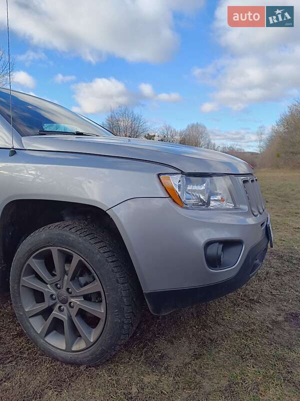Внедорожник / Кроссовер Jeep Compass 2016 в Диканьке
