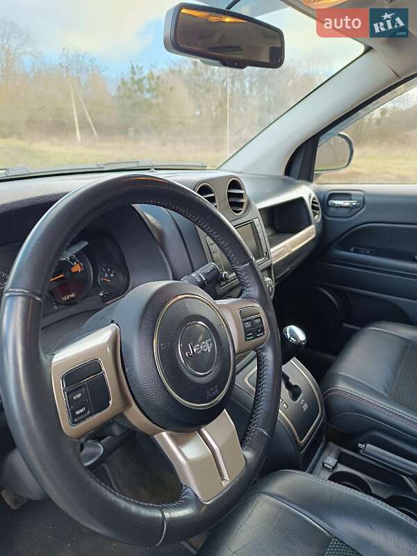 Внедорожник / Кроссовер Jeep Compass 2016 в Диканьке