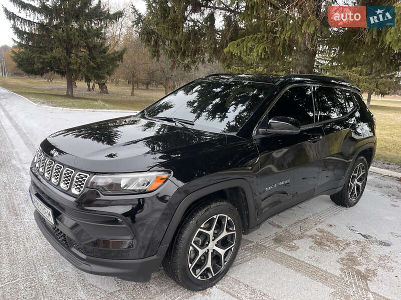 Внедорожник / Кроссовер Jeep Compass 2024 в Киеве
