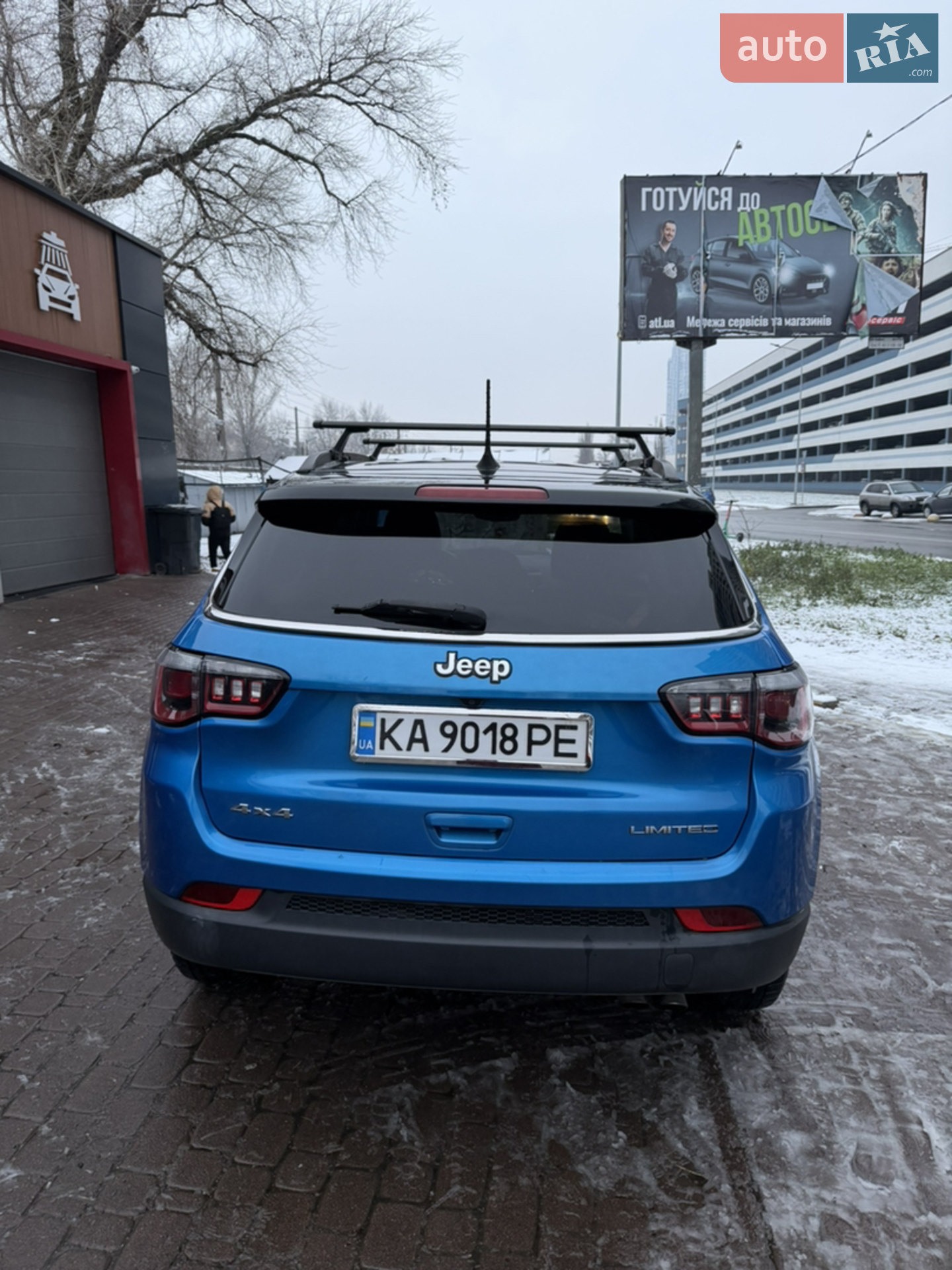 2017 Jeep Compass - мініатюра 3