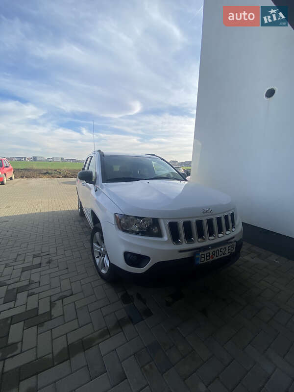 Внедорожник / Кроссовер Jeep Compass 2016 в Хмельницком