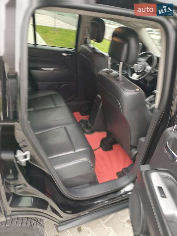 Внедорожник / Кроссовер Jeep Compass 2014 в Тернополе