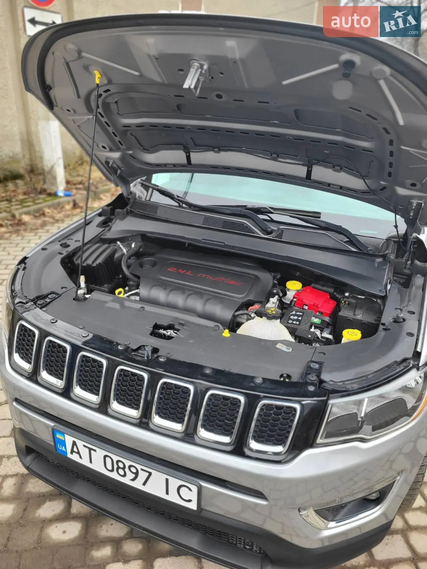 2020 Jeep Compass - мініатюра 3