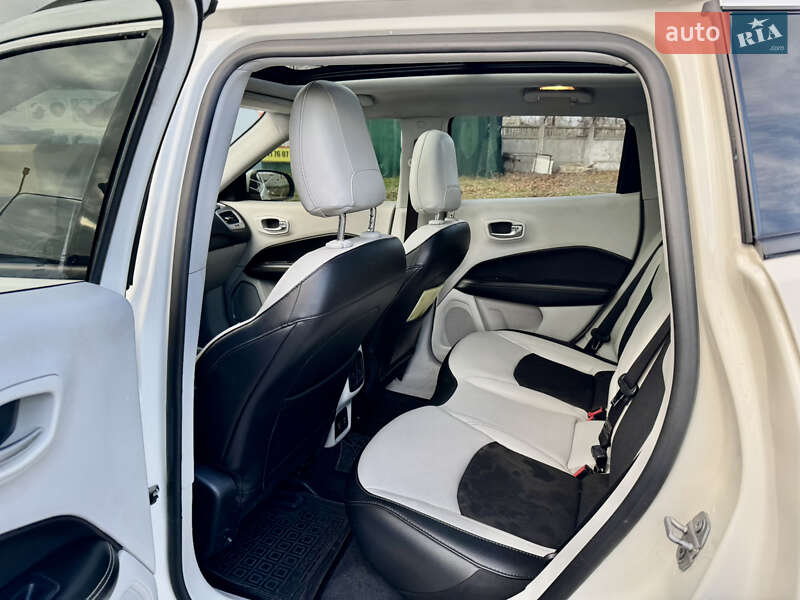 Позашляховик / Кросовер Jeep Compass 2019 в Одесі фото 13 Позашляховик / Кросовер Jeep Compass 2019 в Одесі
