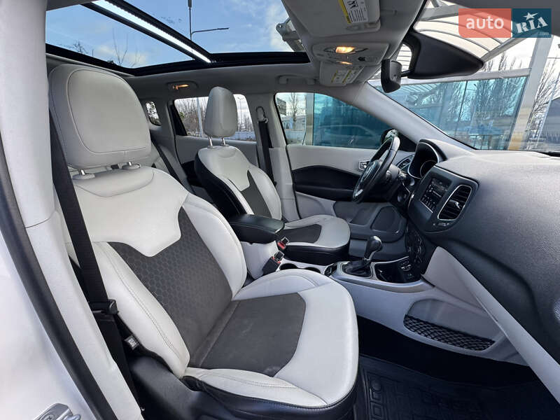 Позашляховик / Кросовер Jeep Compass 2019 в Одесі фото 22 Позашляховик / Кросовер Jeep Compass 2019 в Одесі