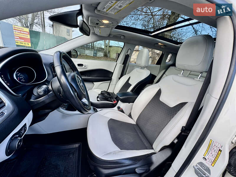 Позашляховик / Кросовер Jeep Compass 2019 в Одесі фото 26 Позашляховик / Кросовер Jeep Compass 2019 в Одесі