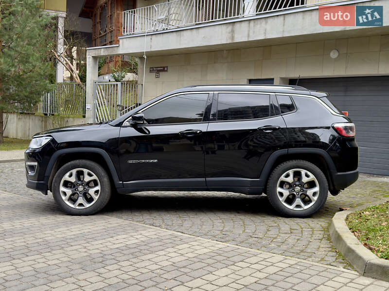 Внедорожник / Кроссовер Jeep Compass 2017 в Львове