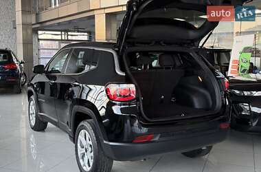 Внедорожник / Кроссовер Jeep Compass 2025 в Одессе фото 19 Внедорожник / Кроссовер Jeep Compass 2025 в Одессе