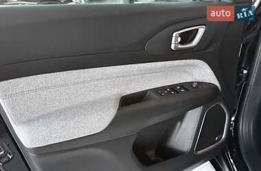 Внедорожник / Кроссовер Jeep Compass 2025 в Одессе фото 38 Внедорожник / Кроссовер Jeep Compass 2025 в Одессе
