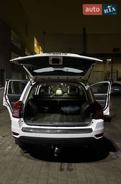 Внедорожник / Кроссовер Jeep Compass 2012 в Львове