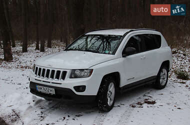 Внедорожник / Кроссовер Jeep Compass 2016 в Киеве