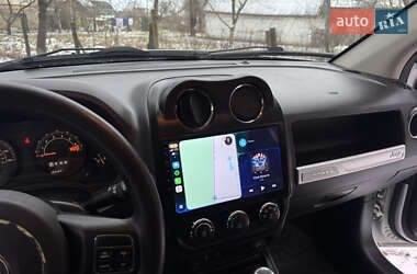 Внедорожник / Кроссовер Jeep Compass 2016 в Киеве