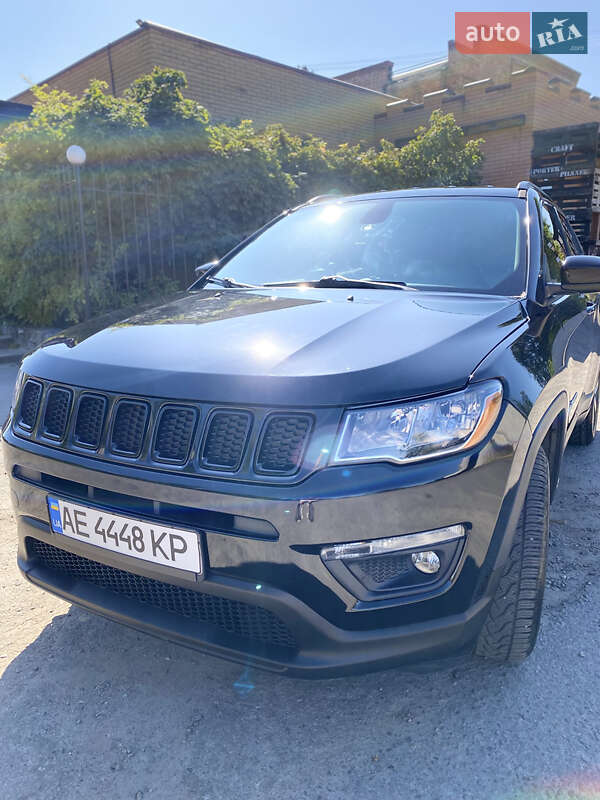2017 Jeep Compass, VIN 3C4NJCBBXHT643182:plate — фото 1 (autoria)
