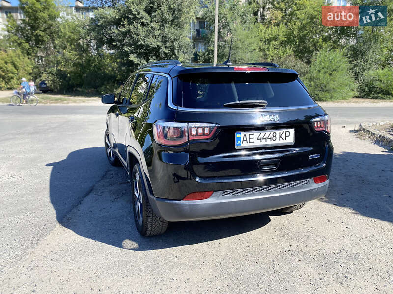 Внедорожник / Кроссовер Jeep Compass 2017 в Новомосковске фото 12 Внедорожник / Кроссовер Jeep Compass 2017 в Новомосковске