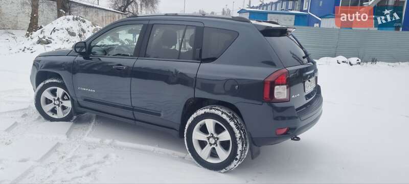 Позашляховик / Кросовер Jeep Compass 2015 в Києві фото 8 Позашляховик / Кросовер Jeep Compass 2015 в Києві