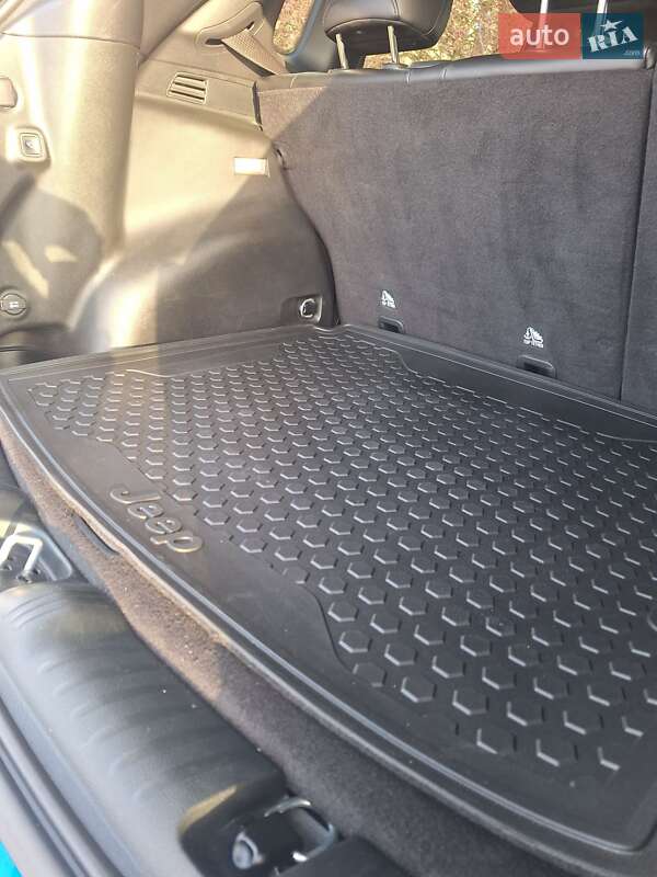 Внедорожник / Кроссовер Jeep Compass 2023 в Киеве фото 110 Внедорожник / Кроссовер Jeep Compass 2023 в Киеве