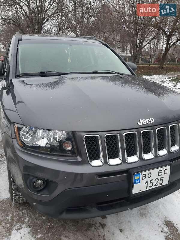 Внедорожник / Кроссовер Jeep Compass 2016 в Гайвороне