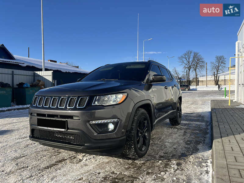 Позашляховик / Кросовер Jeep Compass 2020 в Ромнах