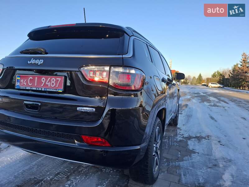 Позашляховик / Кросовер Jeep Compass 2021 в Івано-Франківську