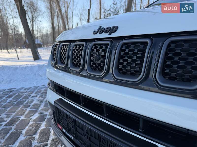 Позашляховик / Кросовер Jeep Compass 2024 в Києві