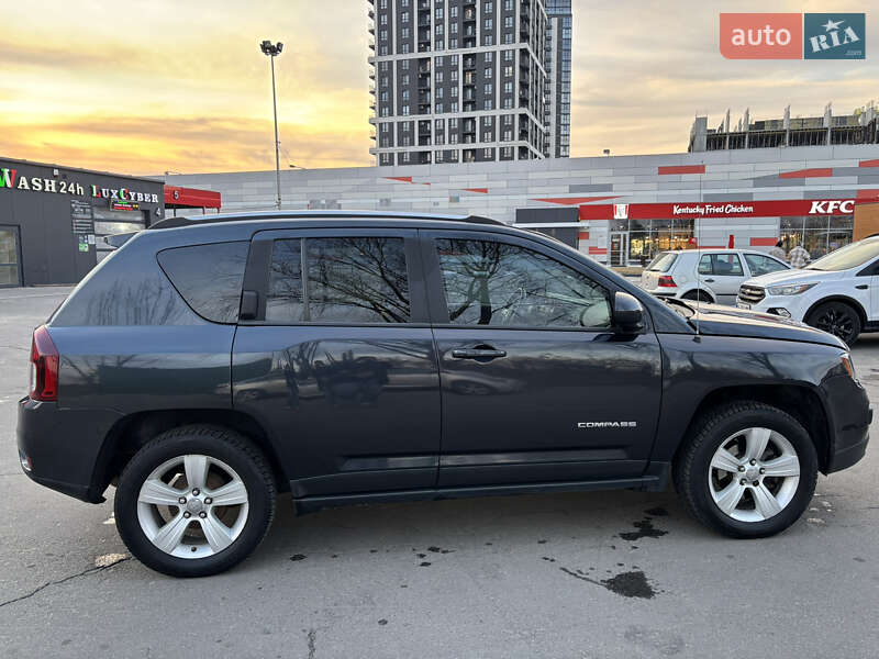Внедорожник / Кроссовер Jeep Compass 2014 в Львове