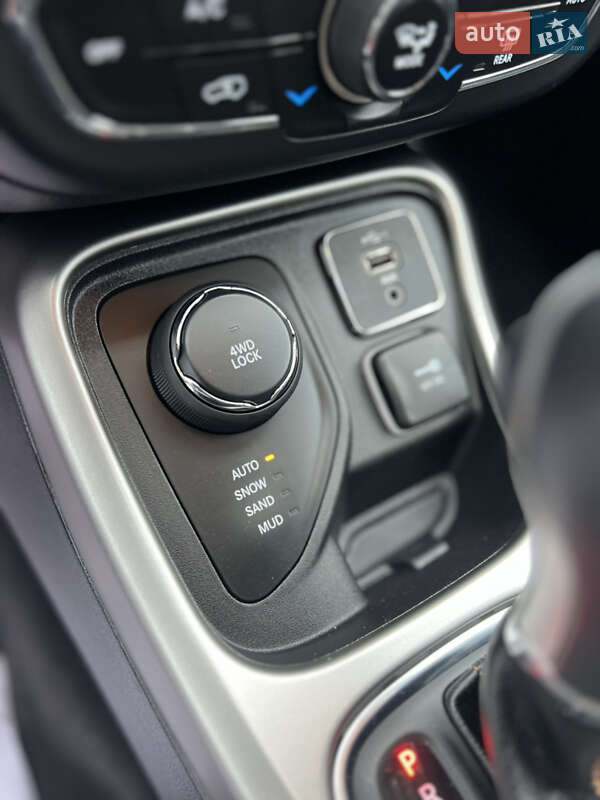 Внедорожник / Кроссовер Jeep Compass 2018 в Ровно фото 10 Внедорожник / Кроссовер Jeep Compass 2018 в Ровно