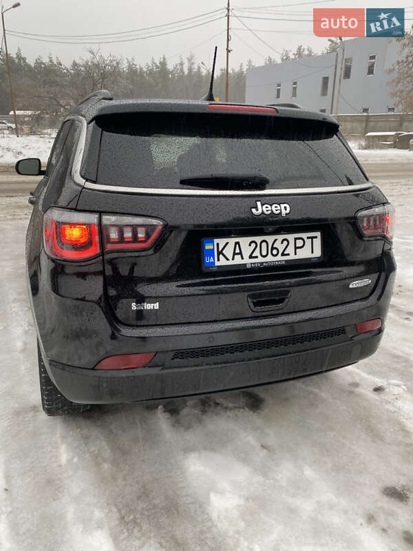 Внедорожник / Кроссовер Jeep Compass 2019 в Киеве