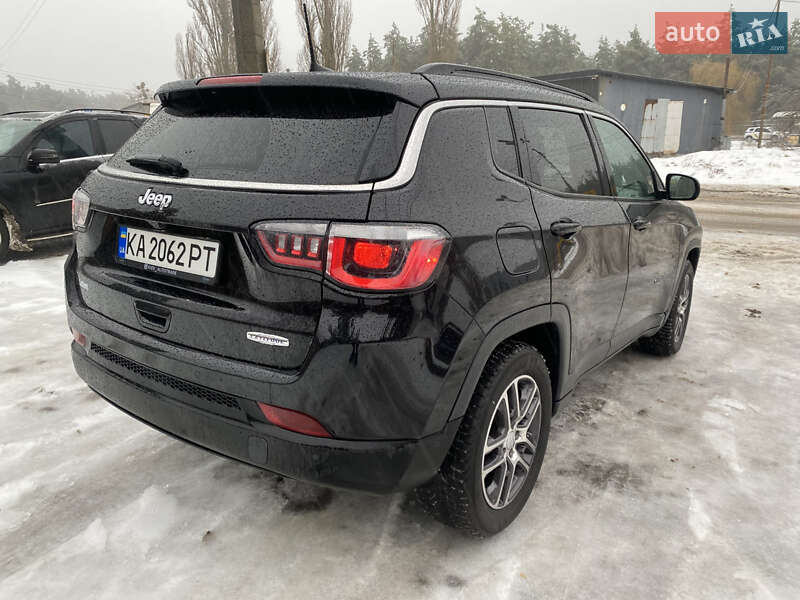Внедорожник / Кроссовер Jeep Compass 2019 в Киеве
